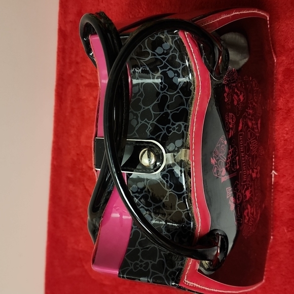 Monster High, Make up or Multi-purpose Hard Cover Bag. - Picture 10 of 16